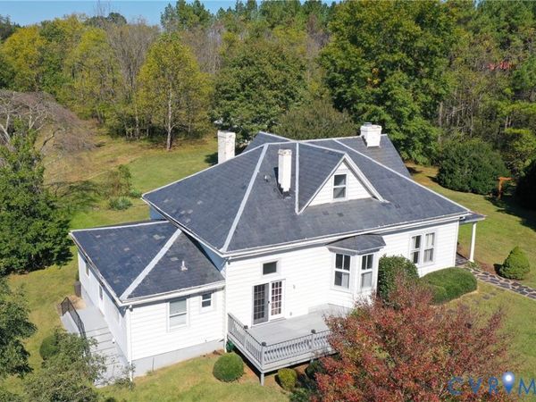 6452 W River Road , Columbia, VA 23038