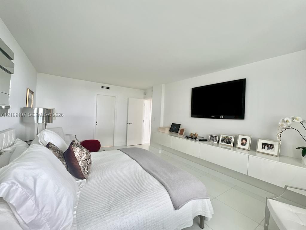 177 Ocean Lane Dr , Unit 405, Key Biscayne, FL 33149 Photo