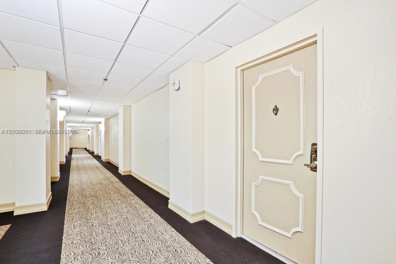 5440 N Ocean Dr , Unit 1003, Riviera Beach, FL 33404 Photo