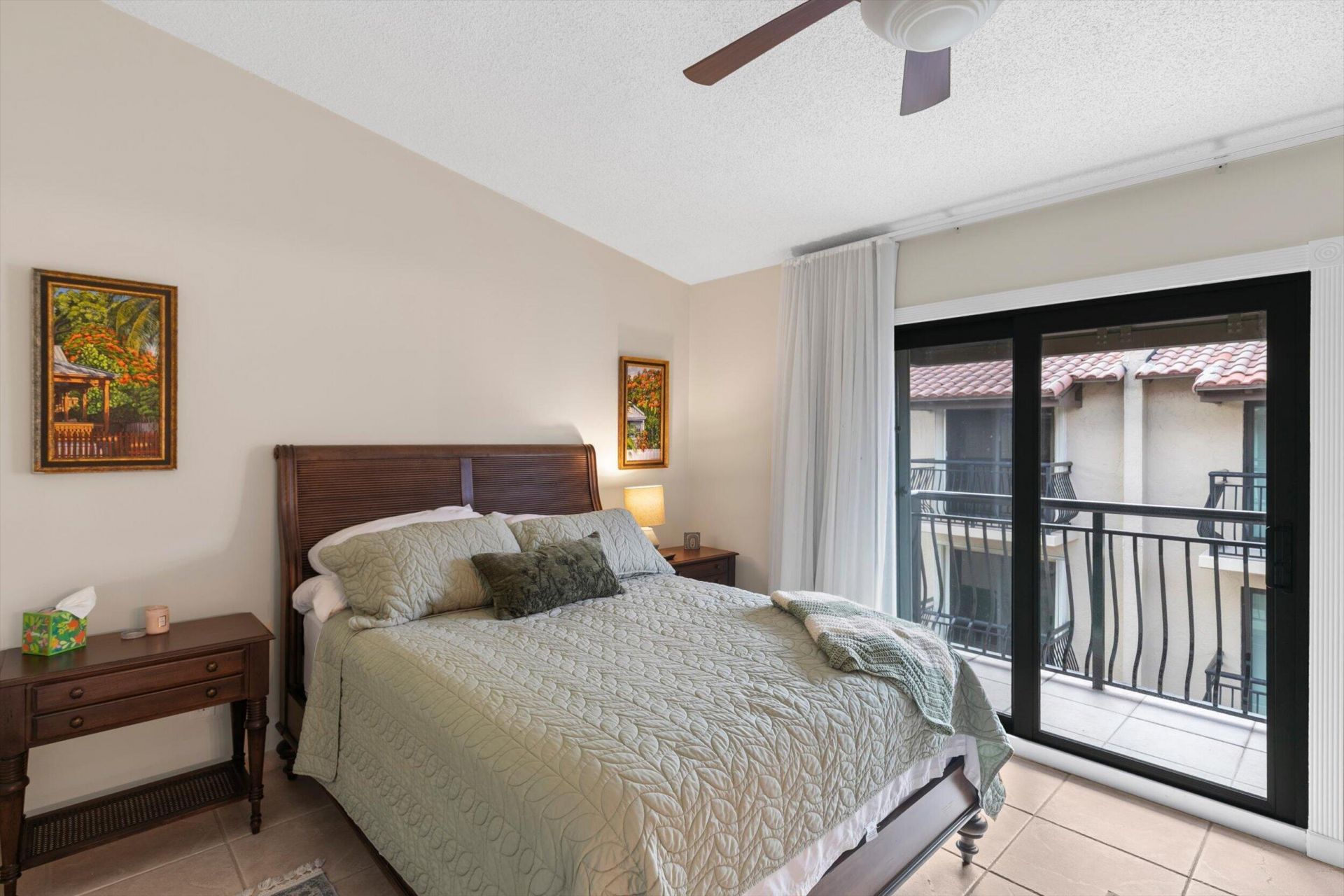 1616 Atlantic Boulevard, Unit APT 18, Key West, FL 33040 Photo