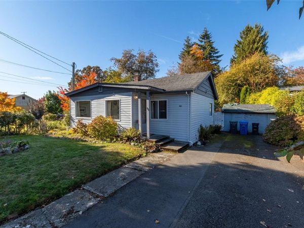 483 Beech Ave , Duncan, BC V9L 3J8
