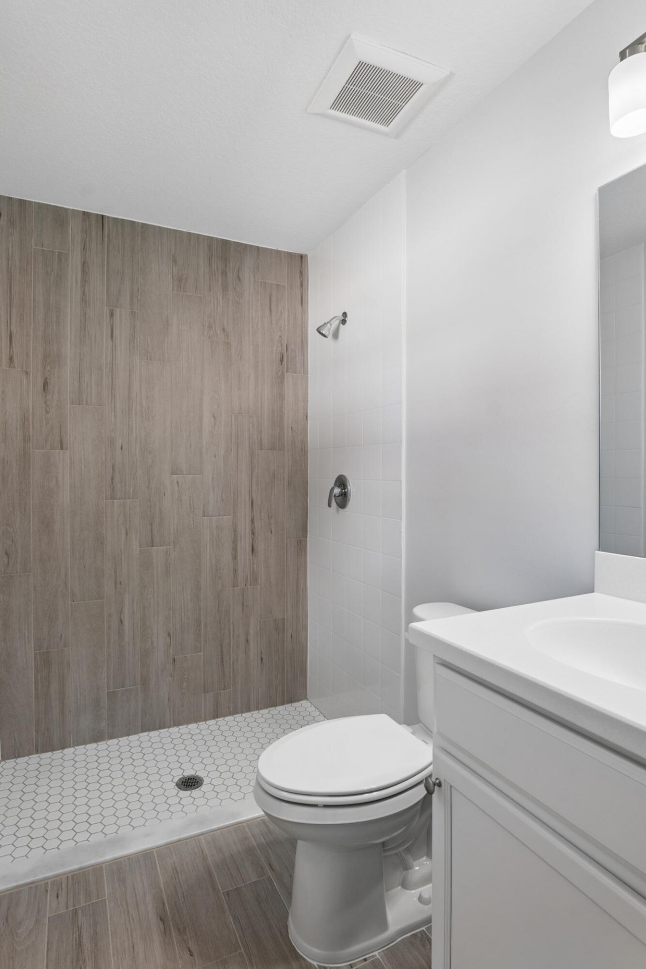 5664 SE 45th Avenue, Stuart, FL 34997 Photo