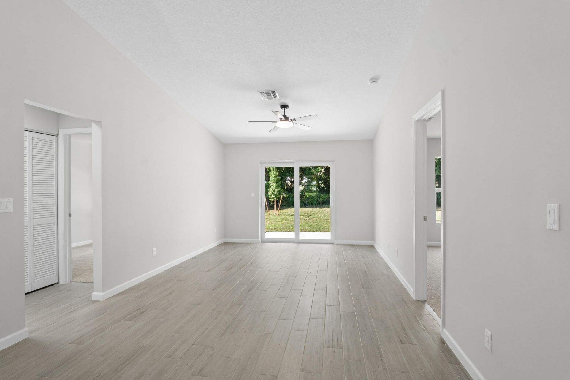5664 SE 45th Avenue, Stuart, FL 34997 Photo