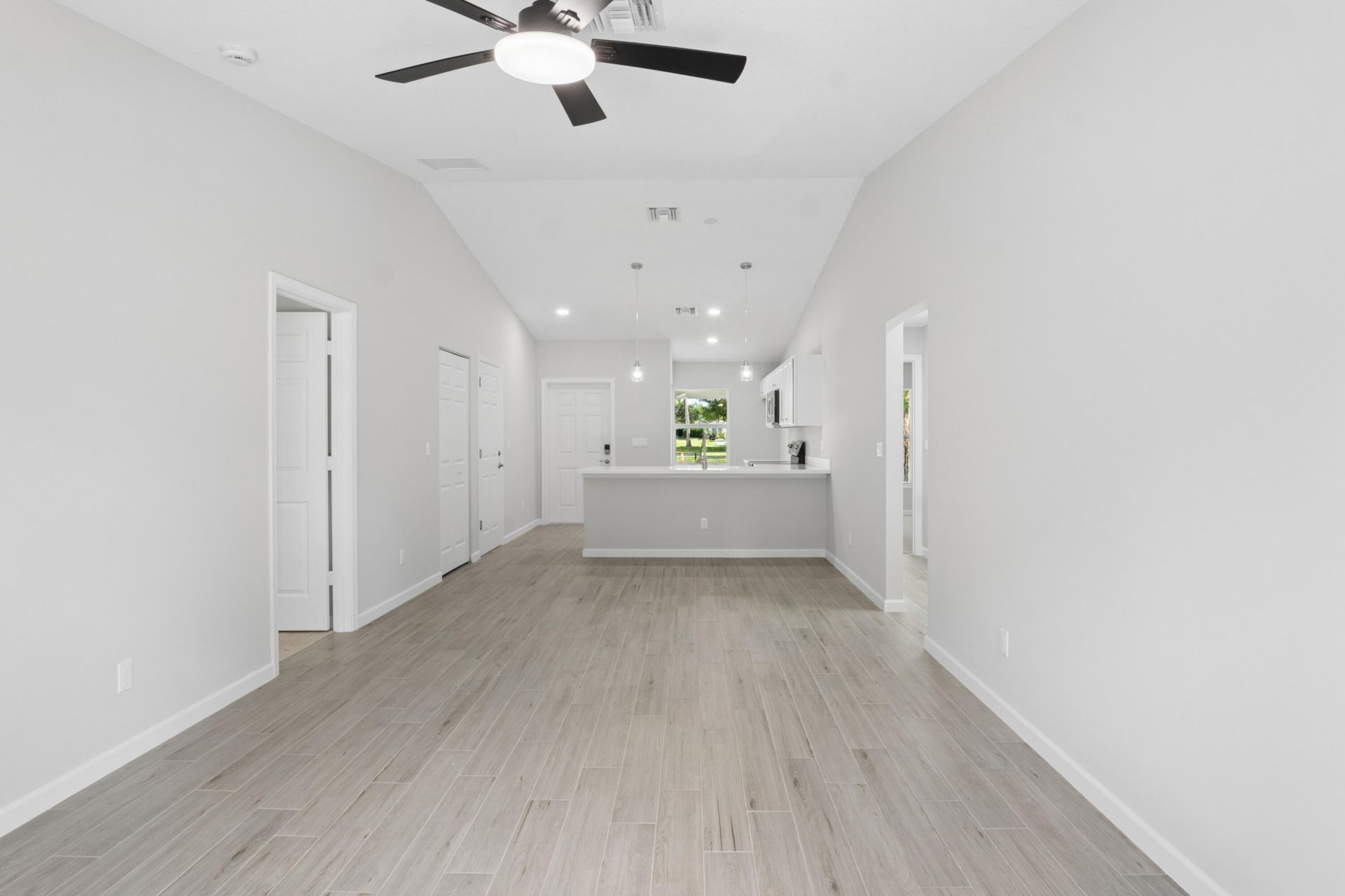 5664 SE 45th Avenue, Stuart, FL 34997 Photo