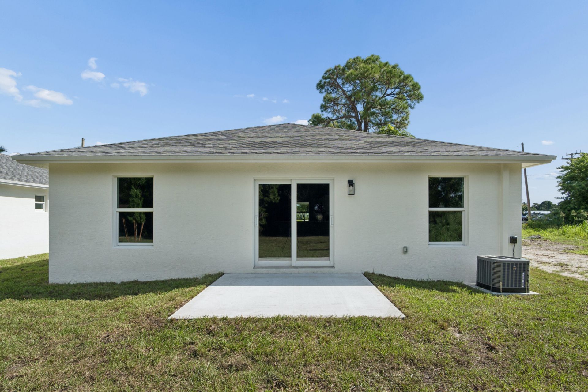5664 SE 45th Avenue, Stuart, FL 34997 Photo