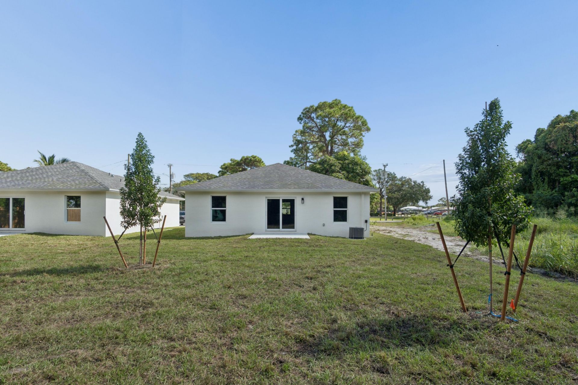 5664 SE 45th Avenue, Stuart, FL 34997 Photo