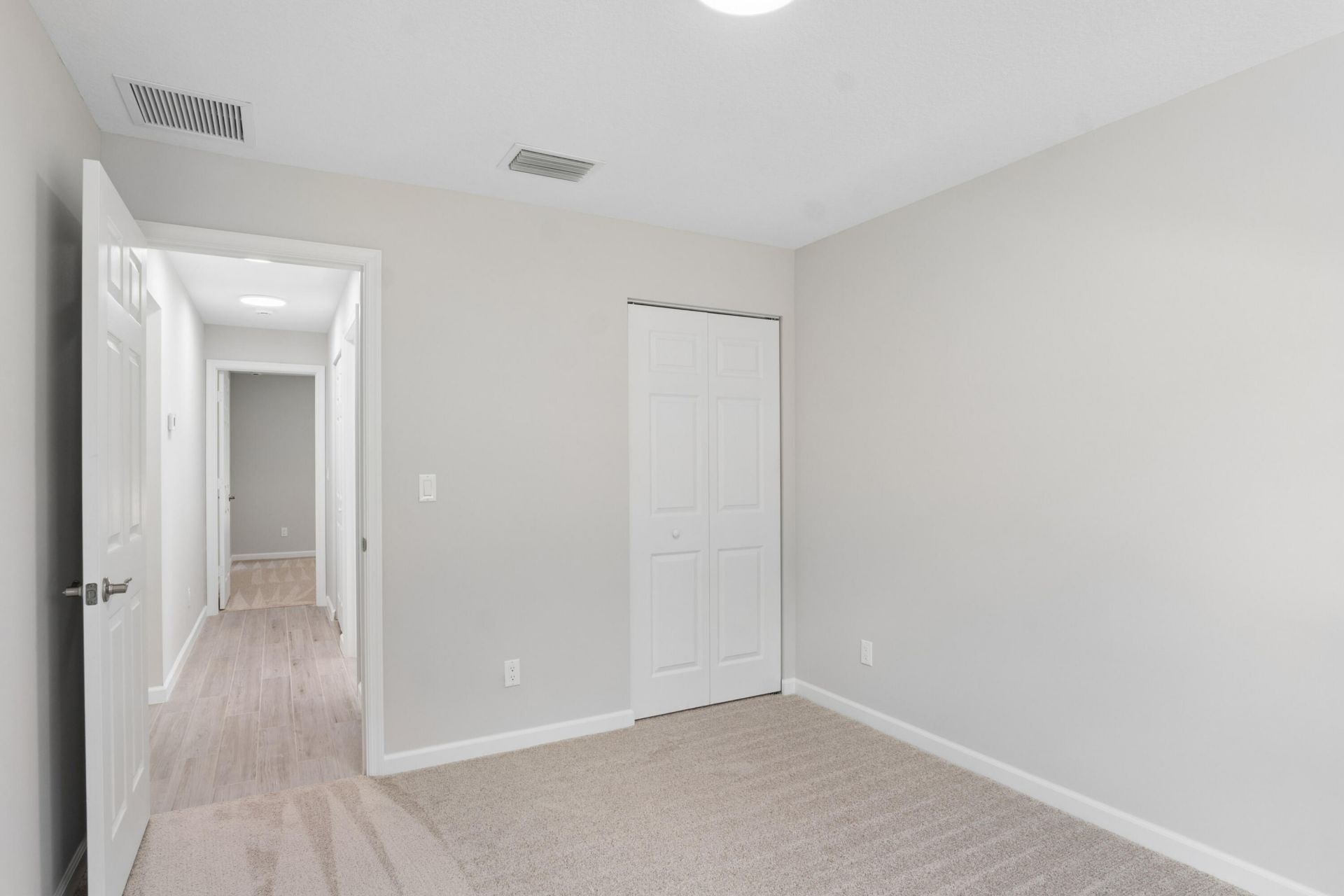 5664 SE 45th Avenue, Stuart, FL 34997 Photo