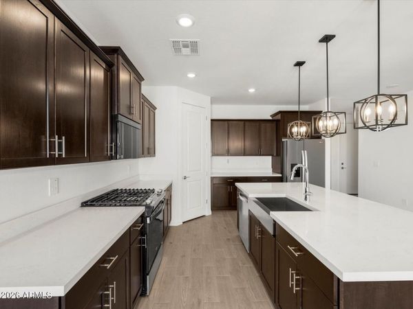 30535 W HACKBERRY Lane, Buckeye, AZ 85396