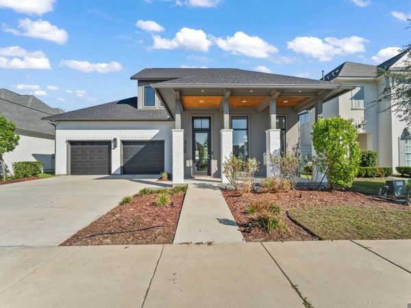 2726 Grand Way Ave, Baton Rouge, LA 70810