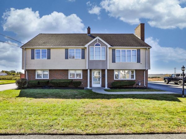 25 Venice Ave, Saugus, MA 01906