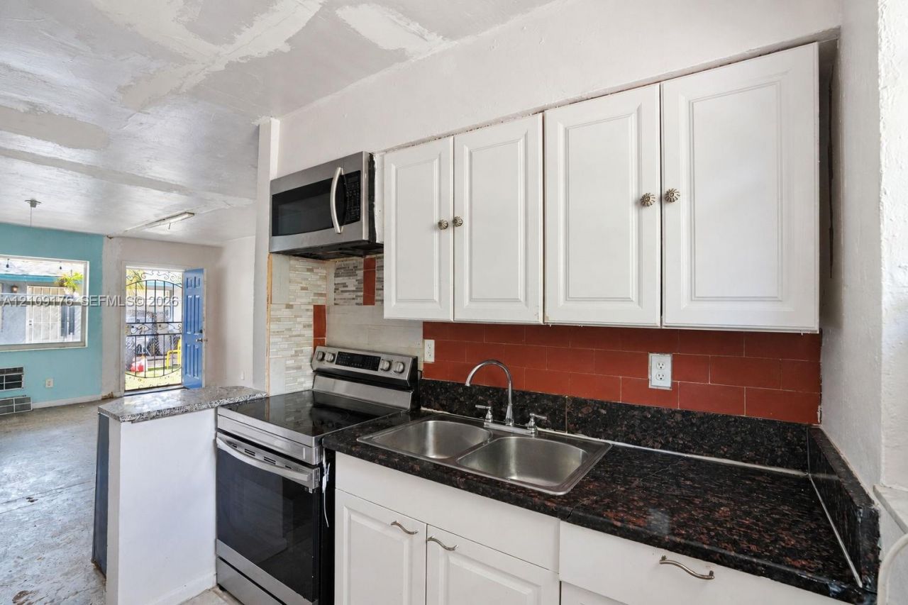 2664 SW 7th St , Fort Lauderdale, FL 33312 Photo