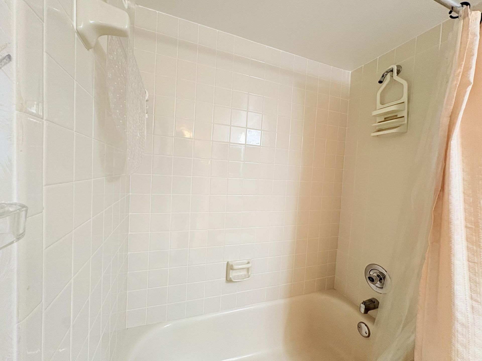 6935 Huntington Lane, Unit 404, Delray Beach, FL 33446 Photo