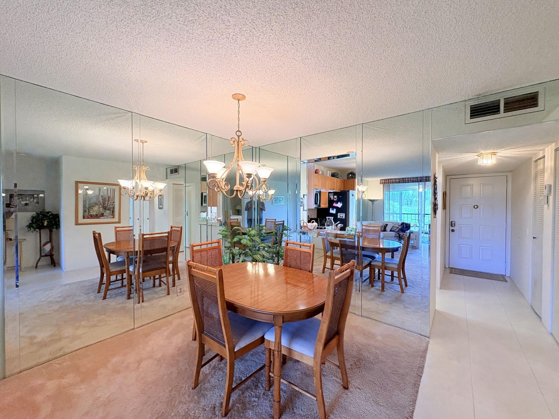 6935 Huntington Lane, Unit 404, Delray Beach, FL 33446 Photo