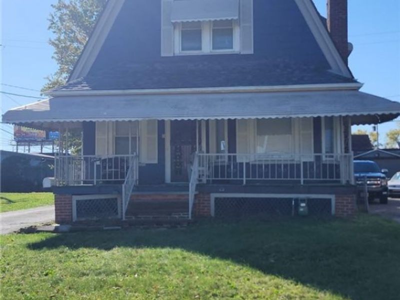 16412 Talford Avenue, Cleveland, OH 44128 Photo 2