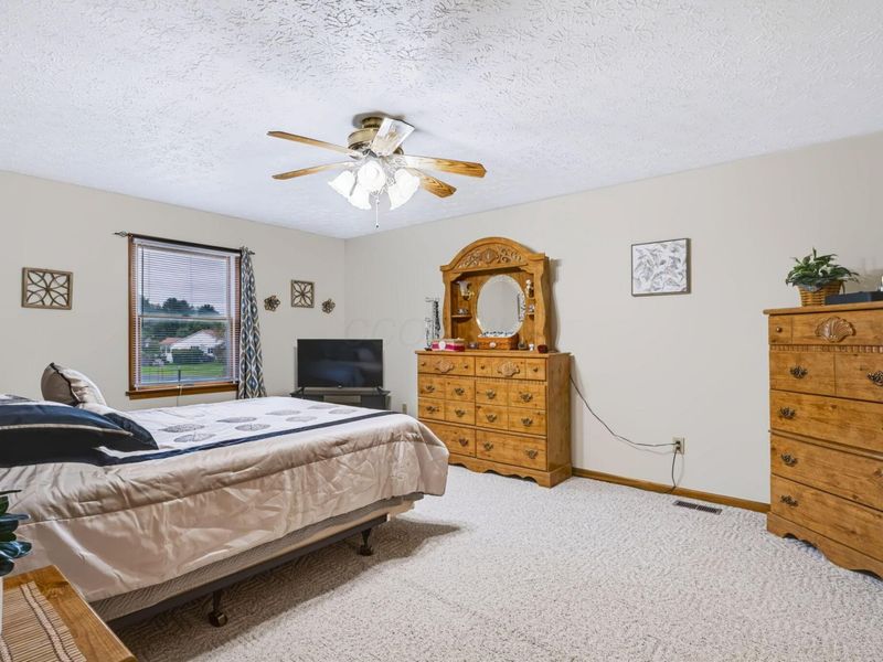 1302 Patricia Lane , Heath, OH 43056 Photo 25