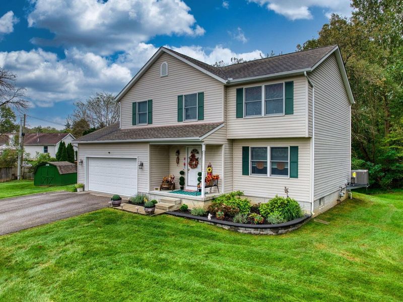 1302 Patricia Lane , Heath, OH 43056 Photo 3