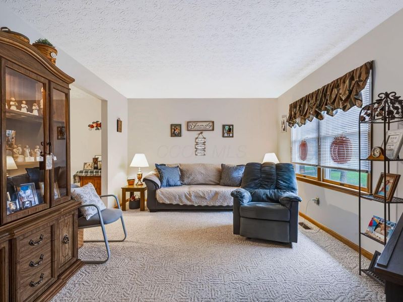 1302 Patricia Lane , Heath, OH 43056 Photo 8