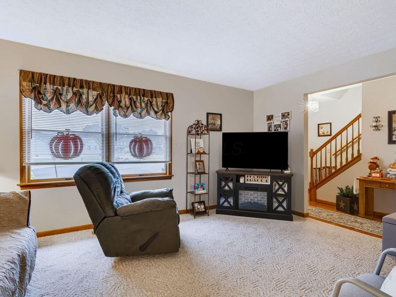 1302 Patricia Lane , Heath, OH 43056 Photo 9