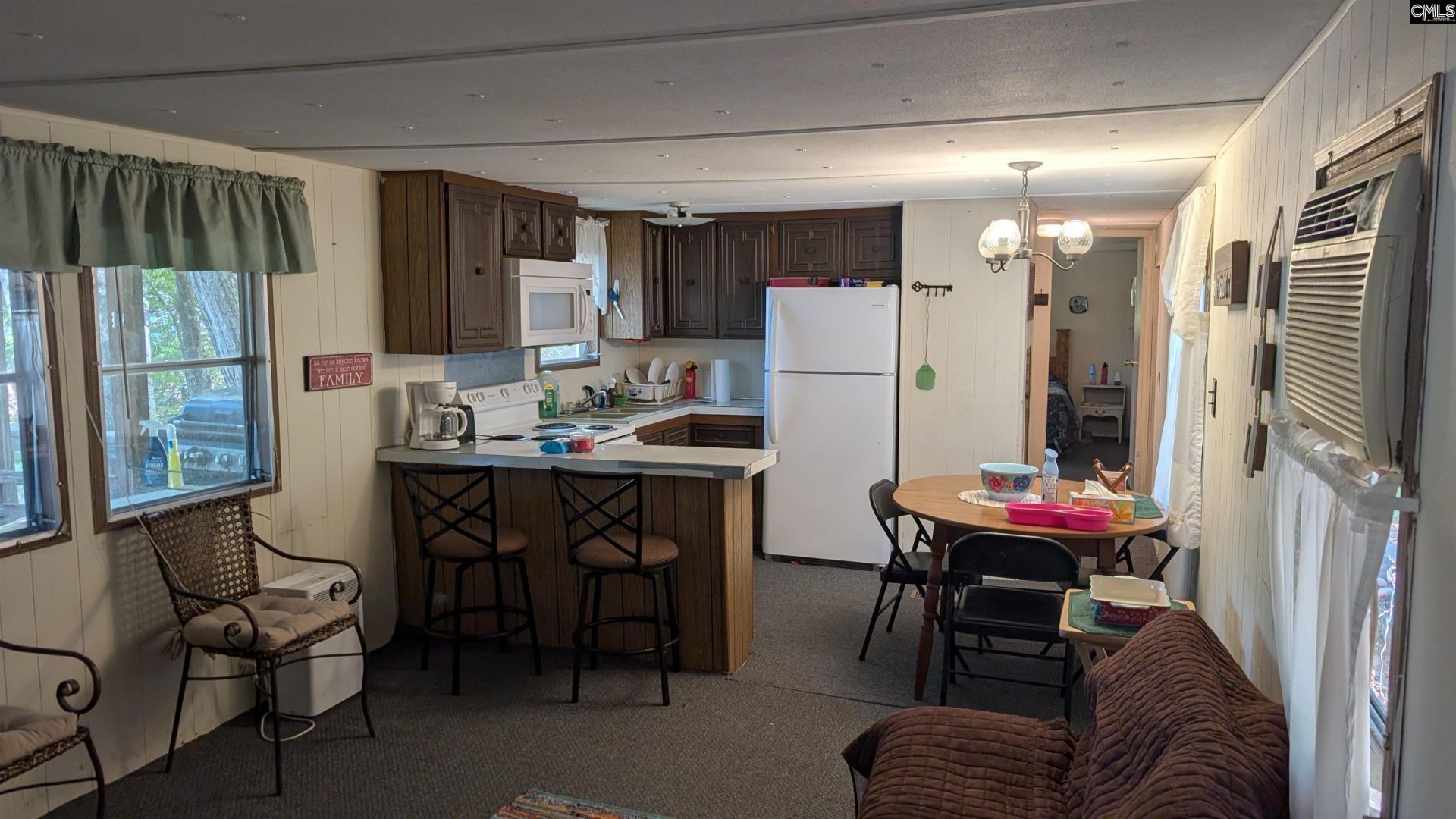 275 Kingfisher Drive  Photo 5