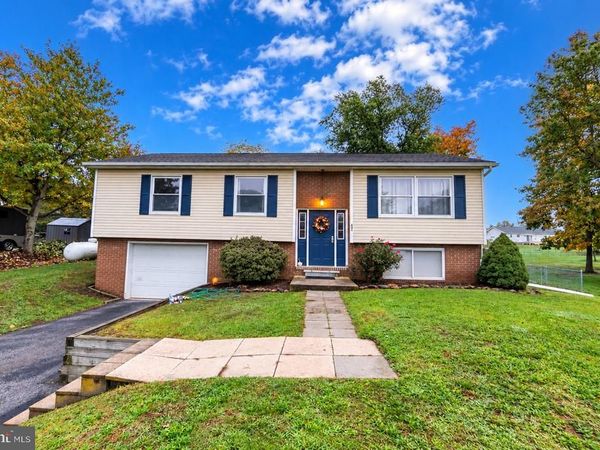 642 HOOKER DRIVE , GETTYSBURG, PA 17325