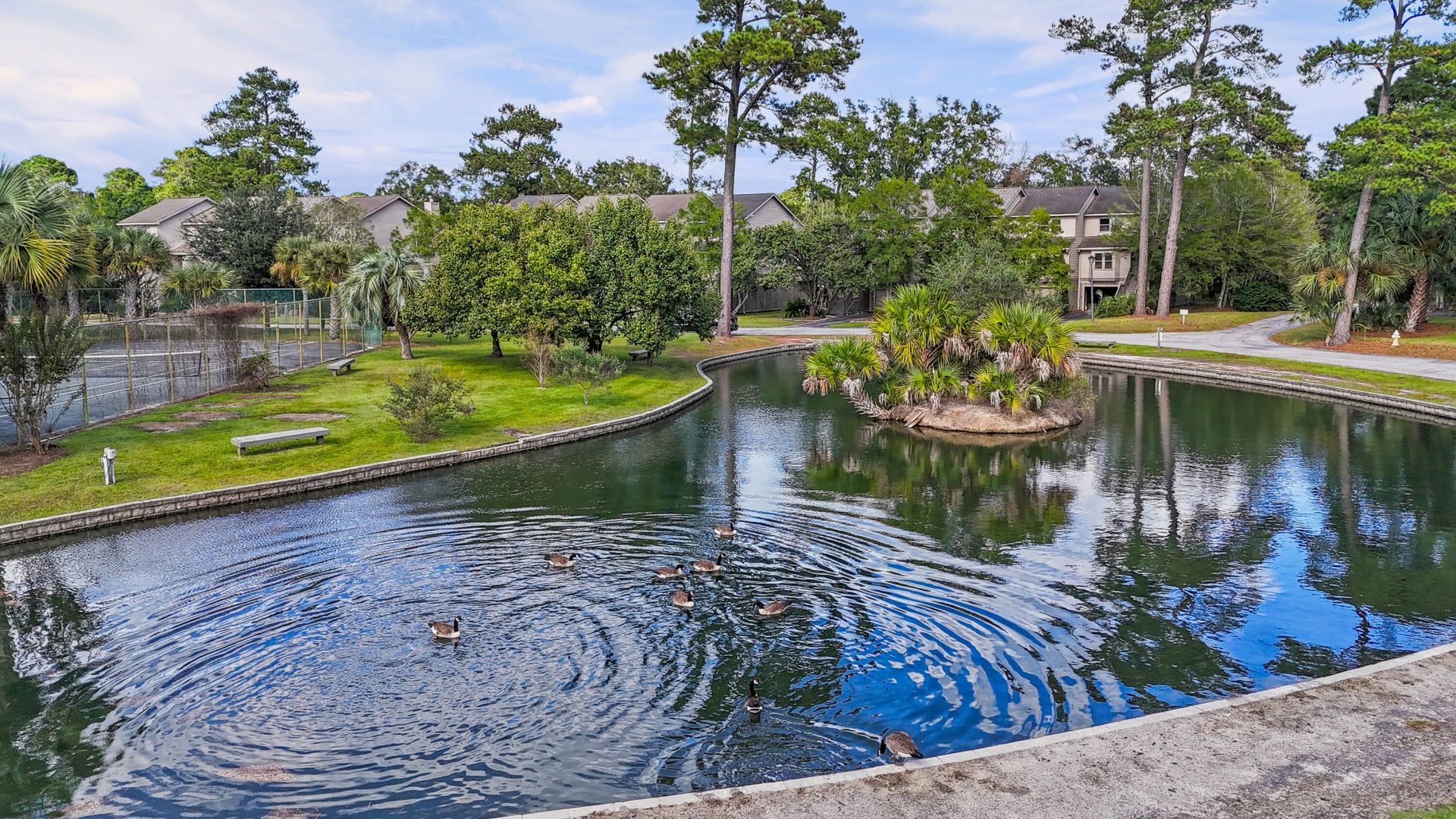 127 River Breeze Drive Photo 43