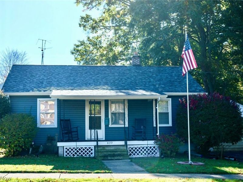 829 Lafayette Avenue, Niles, OH 44446 Photo 1