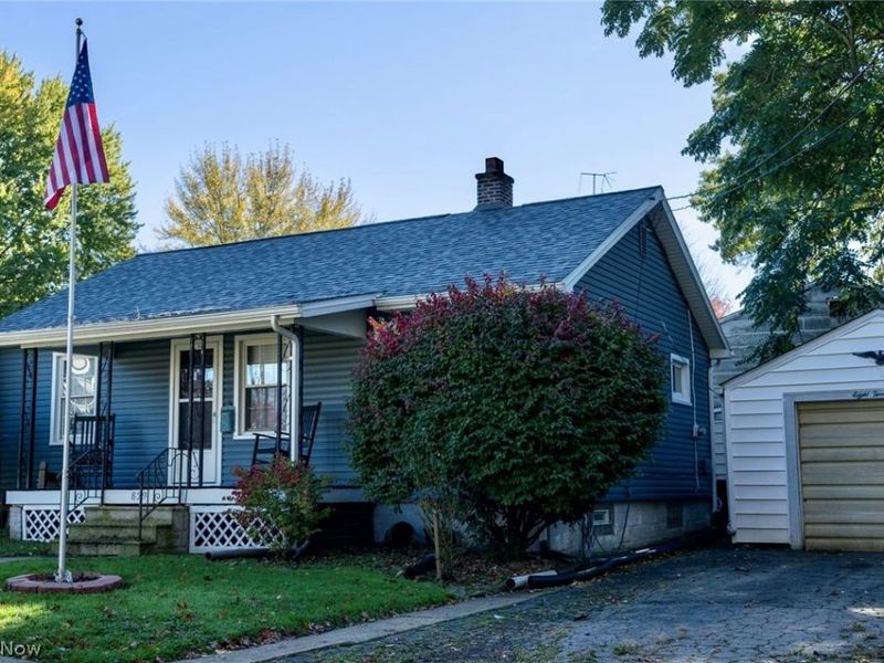 829 Lafayette Avenue, Niles, OH 44446 Photo 2