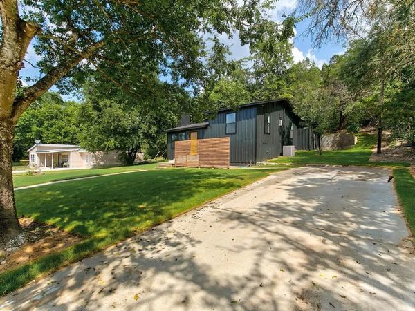 9005 Lakeside Drive , Rio Vista, TX 76093