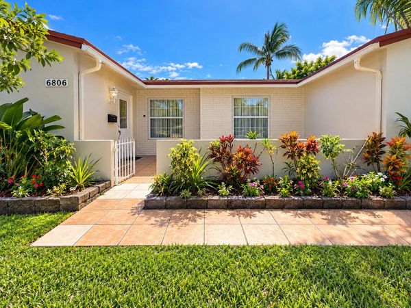 6808 MERION Court, North Lauderdale, FL 33068