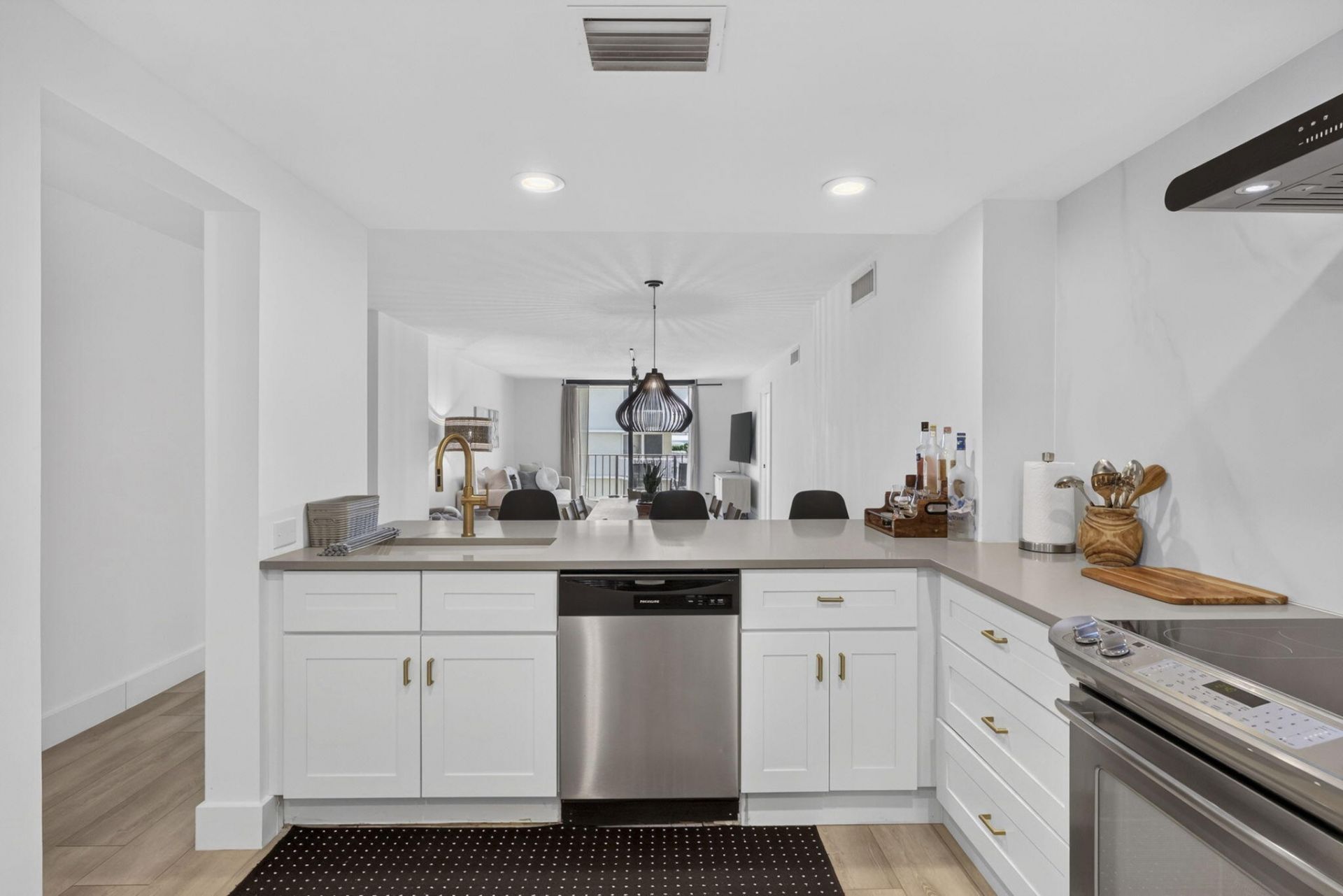 145 S Ocean, Unit 719, Palm Beach Shores, FL 33404 Photo