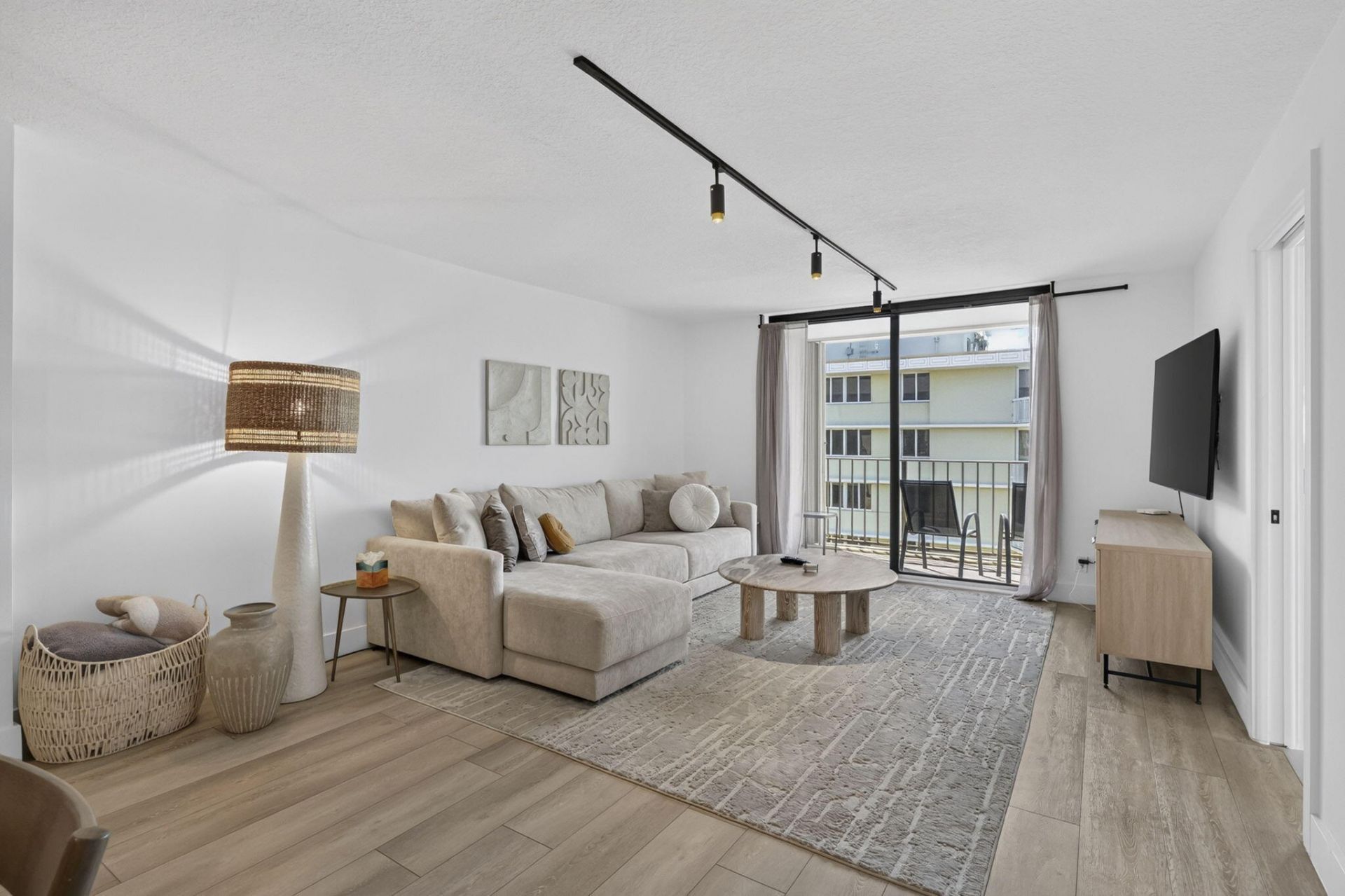 145 S Ocean, Unit 719, Palm Beach Shores, FL 33404 Photo