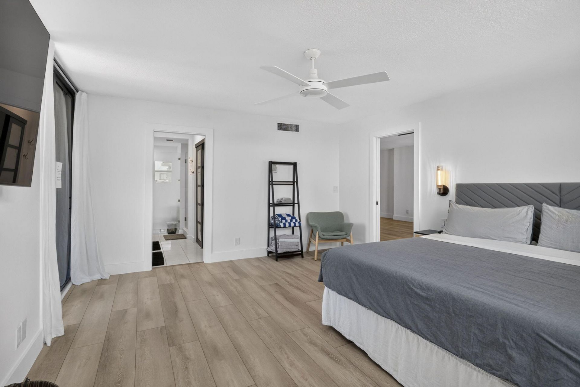 145 S Ocean, Unit 719, Palm Beach Shores, FL 33404 Photo