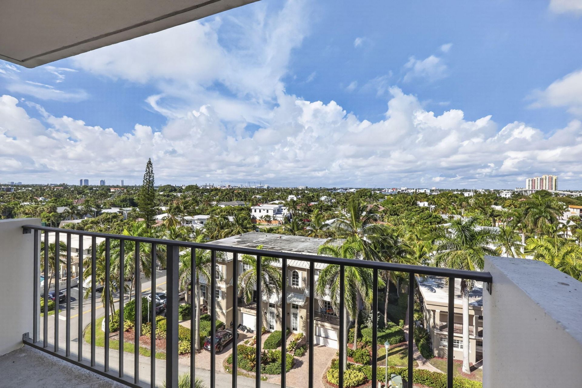 145 S Ocean, Unit 719, Palm Beach Shores, FL 33404 Photo