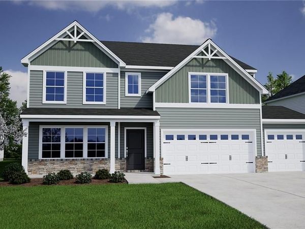 4718 Halter Drive , Clemmons, NC 27012