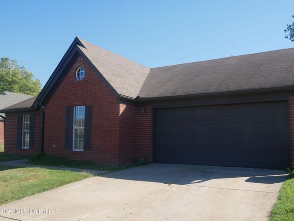 9178 Belmont Drive, Southaven, MS 38671