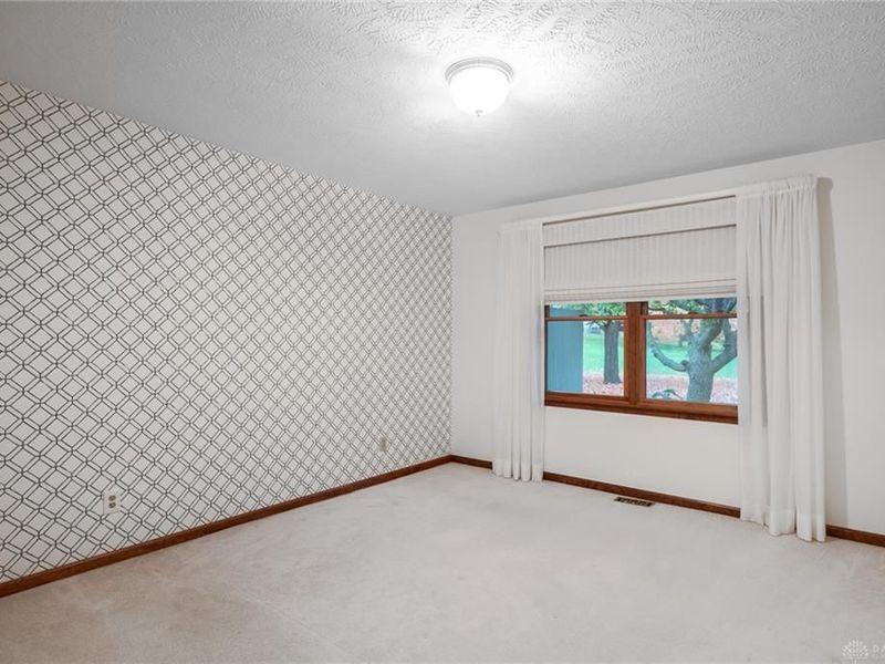 1504 Dee Anne Drive, Xenia, OH 45385 Photo 25