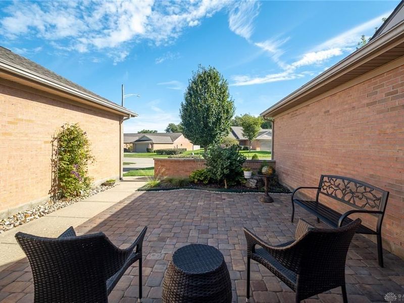 1504 Dee Anne Drive, Xenia, OH 45385 Photo 4