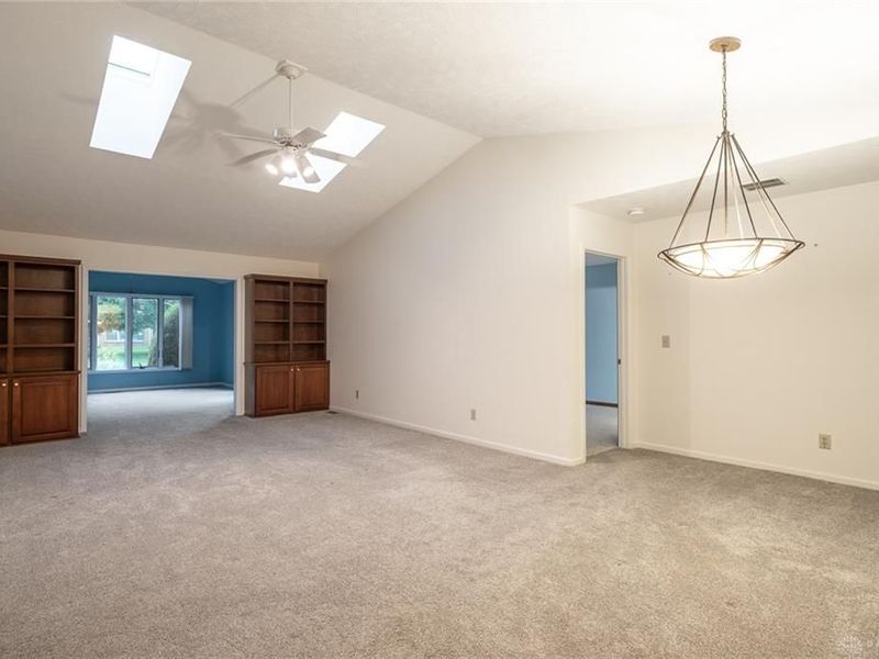 1504 Dee Anne Drive, Xenia, OH 45385 Photo 6