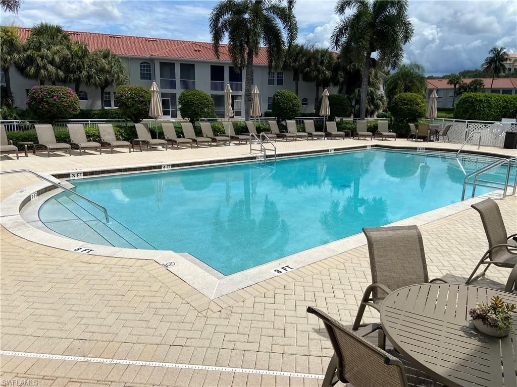 100 L Ambiance Cir , Unit 201, Naples, FL 34108 Photo