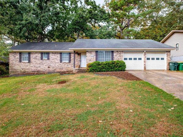 44 Bradford Drive, Little Rock, AR 72227