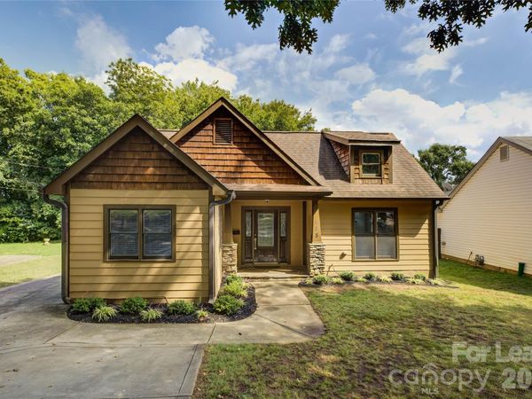 448 N Summit Avenue , Charlotte, NC 28216