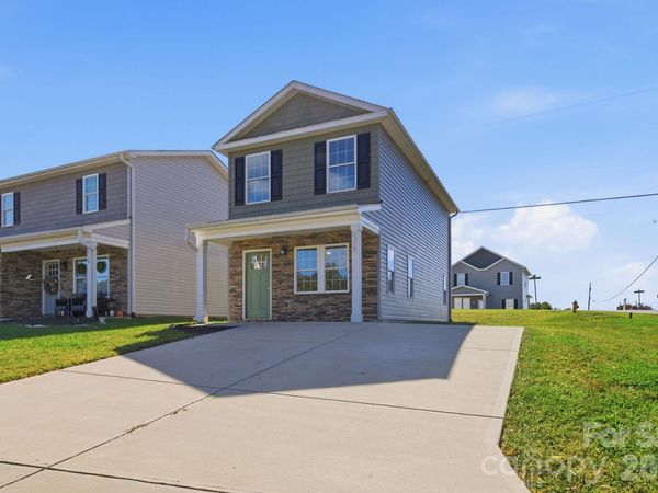 2509 Snow Creek Road NE, Hickory, NC 28601