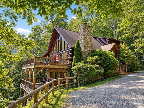 287 Tracking Elk Trail , Waynesville, NC 28785
