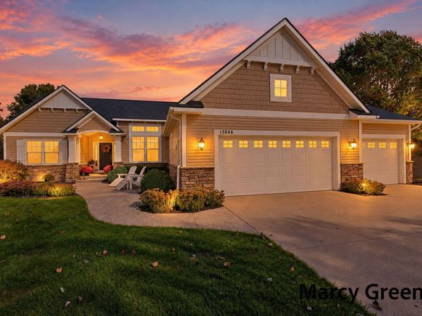 13046 Acacia Drive, Grand Haven, MI 49417