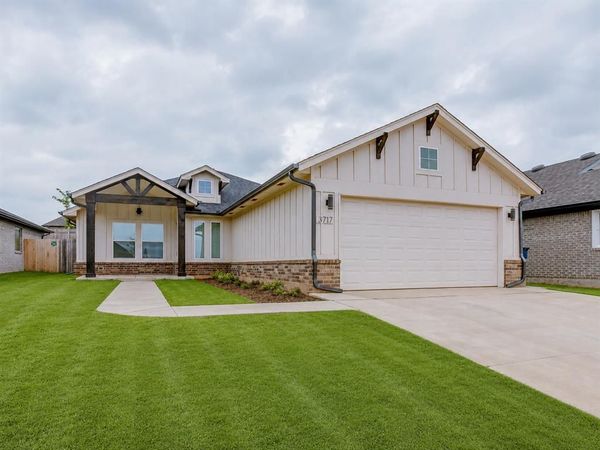 3717 NW 177th Street, Edmond, OK 73012