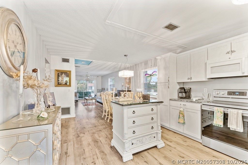 2600 SE Ocean Boulevard , Unit FF14, Stuart, FL 34996 Photo