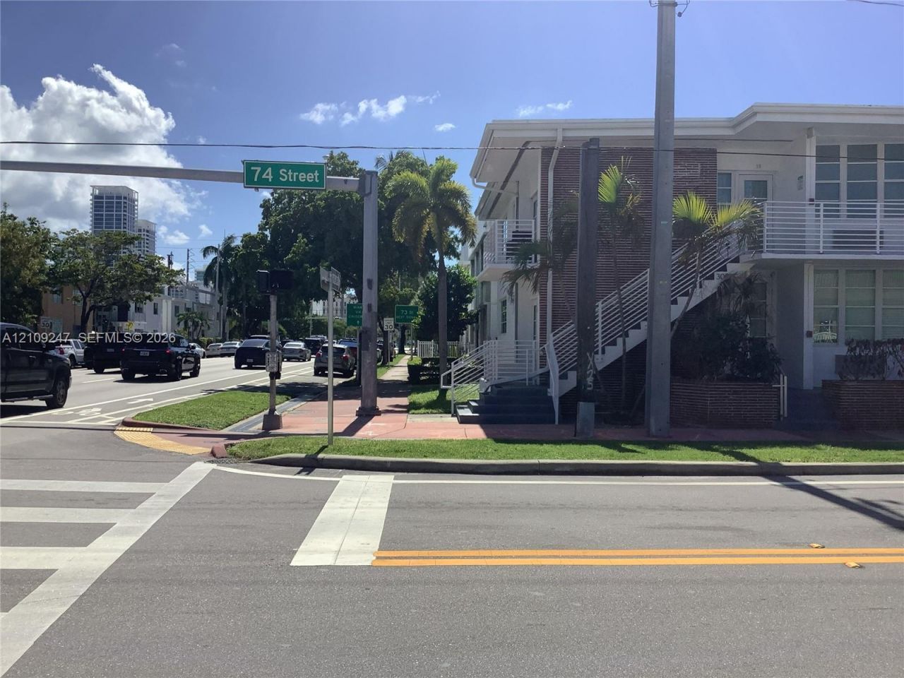 300 74th St, Unit 9, Miami Beach, FL 33141 Photo