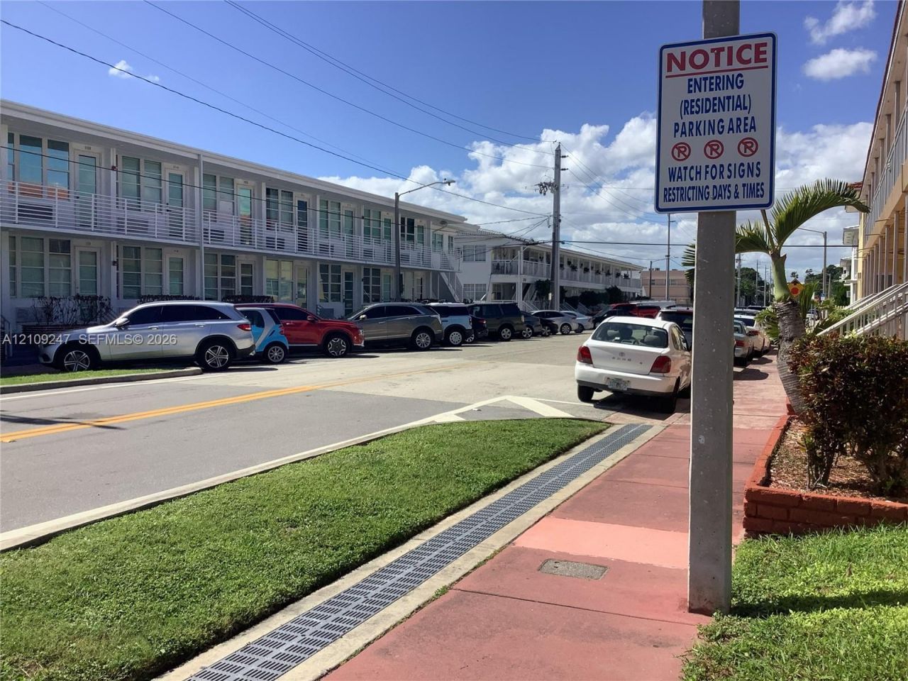 300 74th St, Unit 9, Miami Beach, FL 33141 Photo