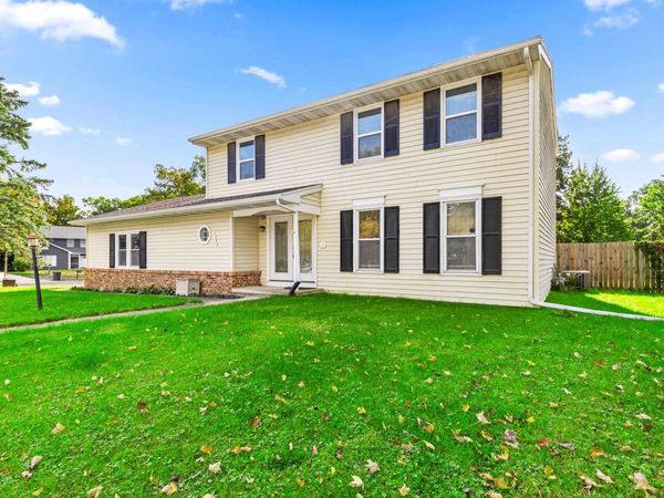 1504 W GRANDRIDGE Court, Dunlap, IL 61525