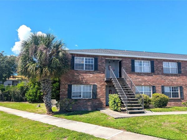6415 S ROBERTS AVENUE , Unit 201, TAMPA, FL 33616
